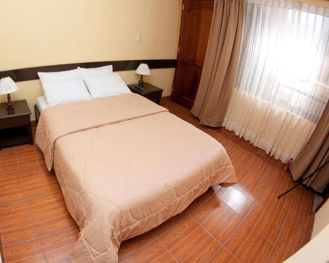 Yucay Plaza Inn Bagian luar foto