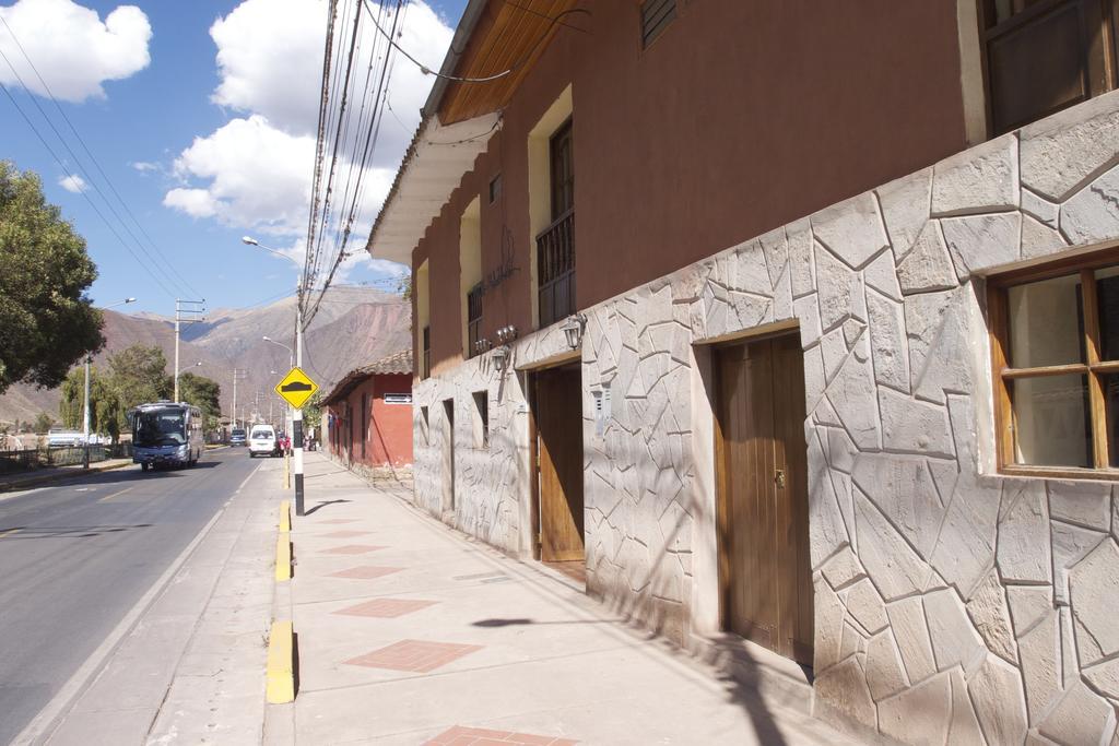 Yucay Plaza Inn Bagian luar foto
