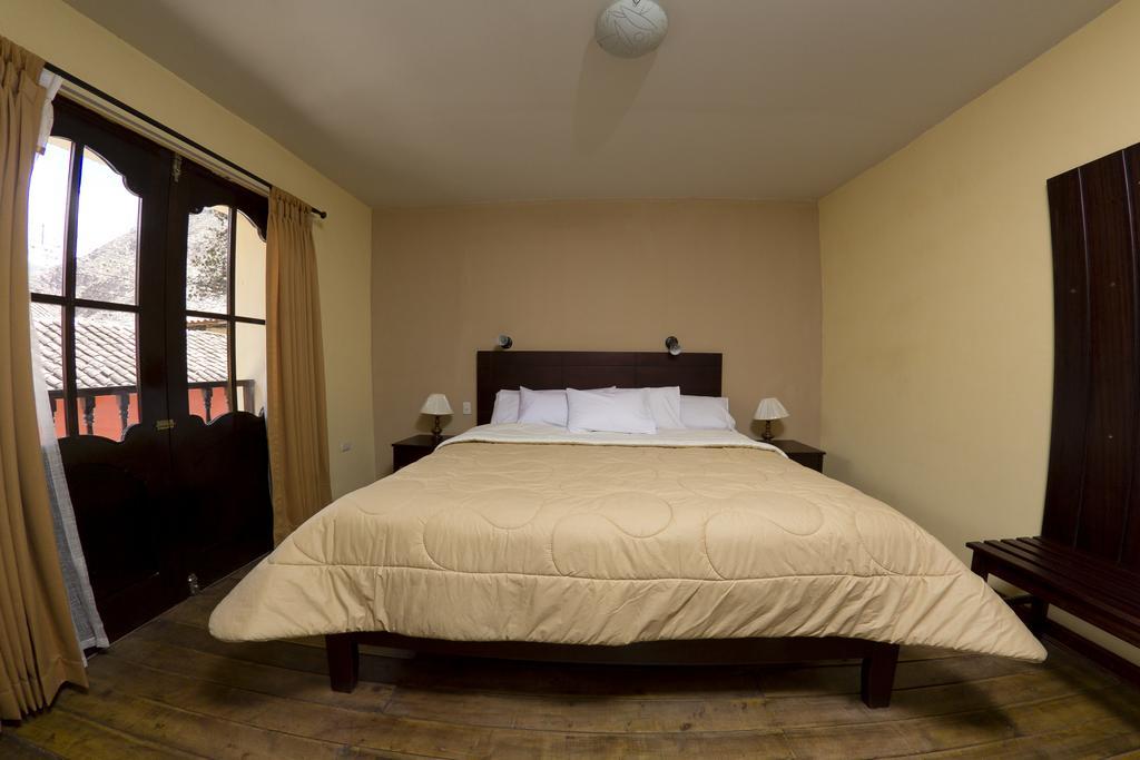 Yucay Plaza Inn Bagian luar foto
