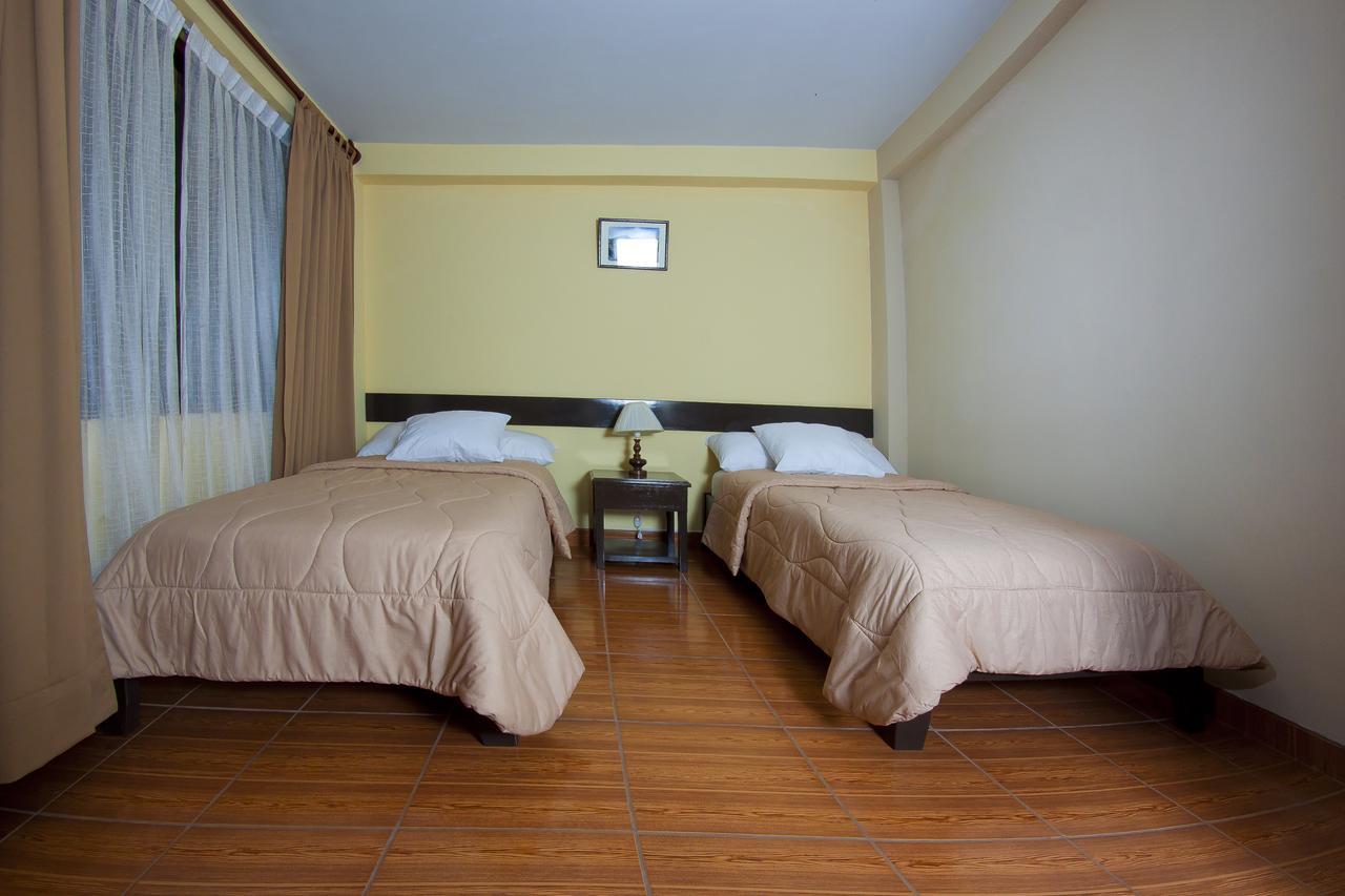 Yucay Plaza Inn Bagian luar foto