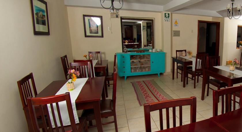 Yucay Plaza Inn Bagian luar foto