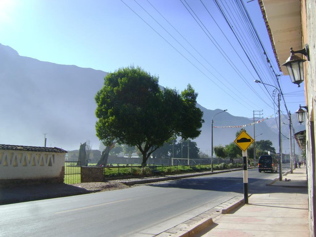 Yucay Plaza Inn Bagian luar foto